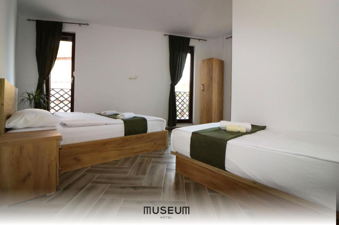 Museum Hotel 프리슈티나 외부 사진