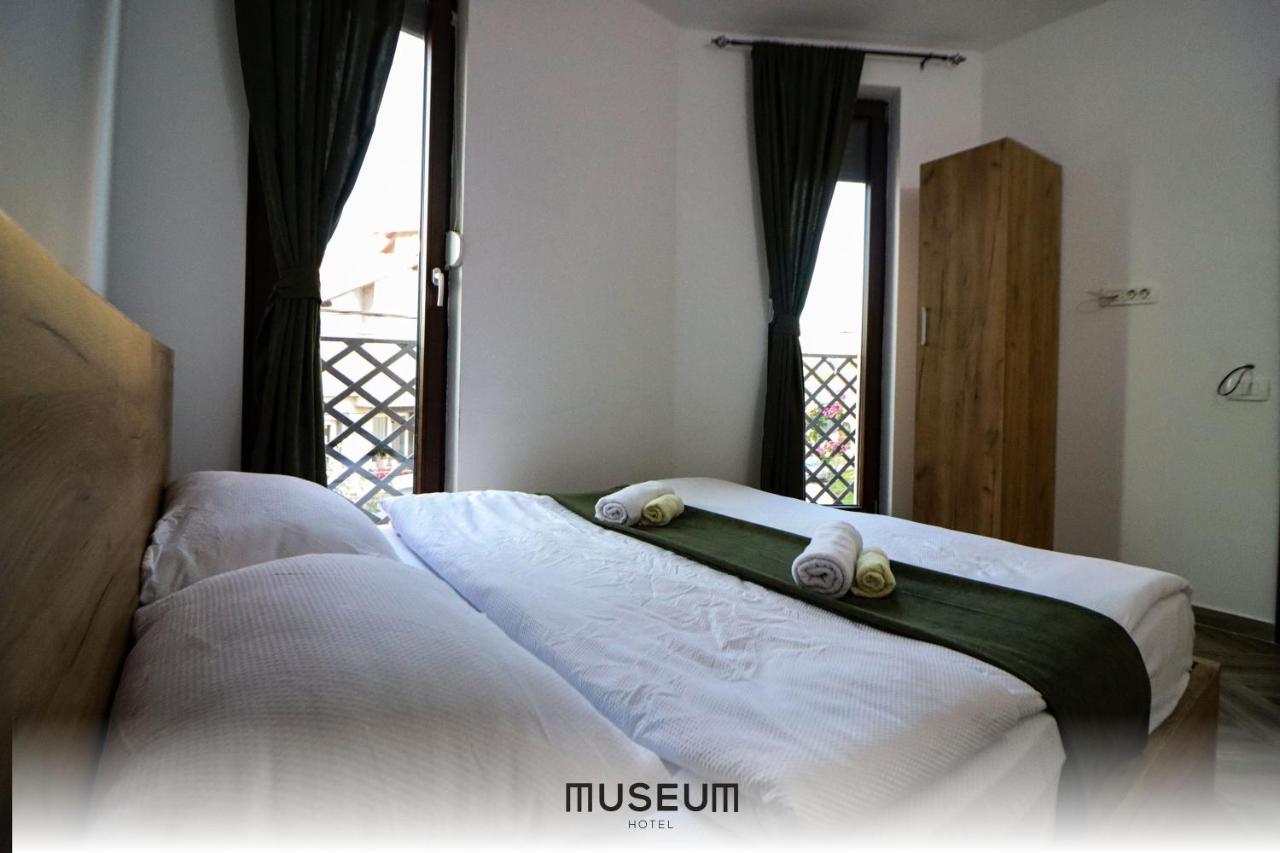 Museum Hotel 프리슈티나 외부 사진